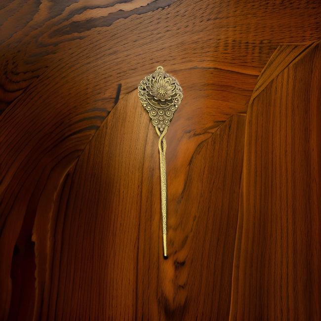 Cigar Needle Hover Image